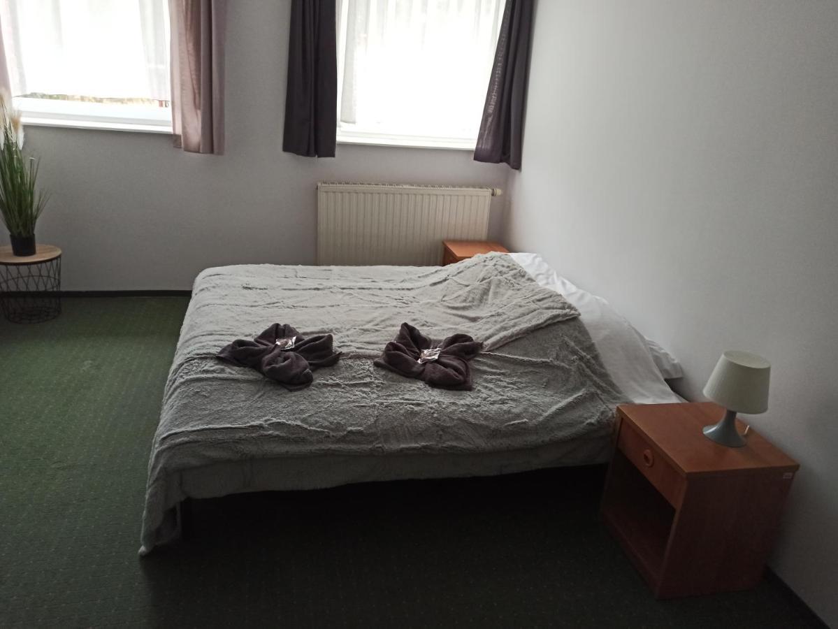 Gosciniec Silver Stary Toruń Extérieur photo